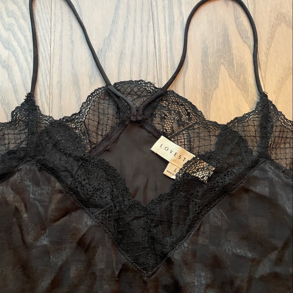 BNWOT Black satin lace trim cami - Picture 3 of 3